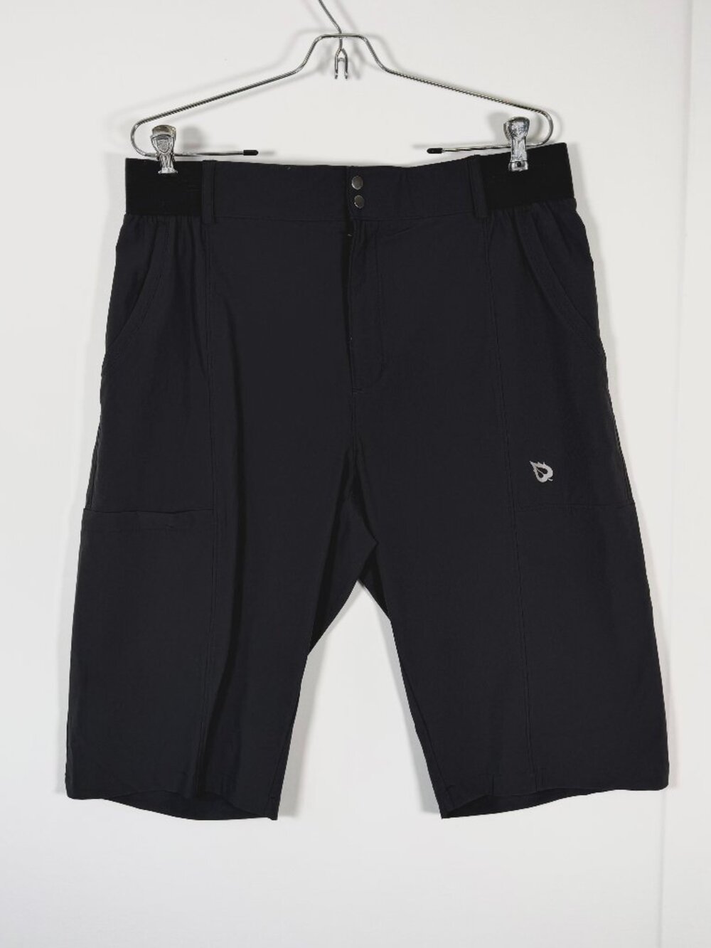 Baleaf Sports technical athletic Women's shorts in black - Size XL
